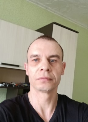 Сергей из Озёрск (Челябинской обл.) 44 года