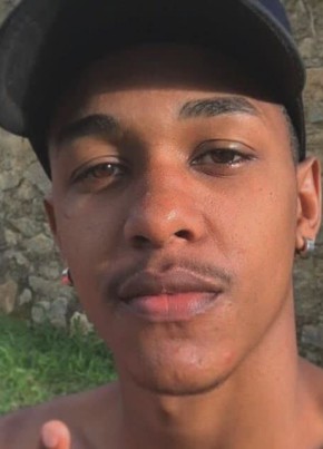 João, 23, República Federativa do Brasil, Barra do Piraí