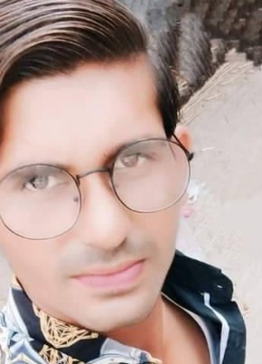 Muhammad Irfan, 20, پاکستان, لاہور