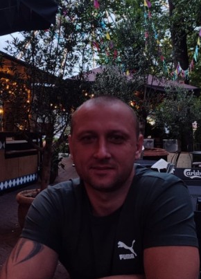 Dmitrii, 44, Russia, Saint Petersburg