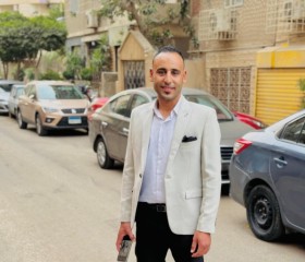 ahmed, 38, Suez