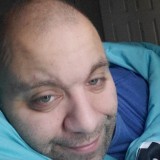 adel, 23  , Colchester