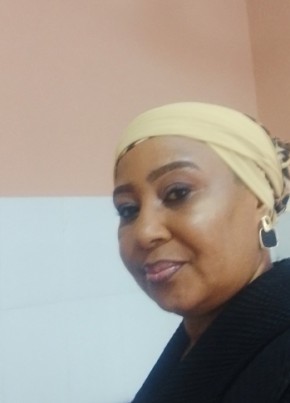 Khadija из Dar es Salaam 49 лет