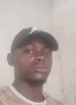 Jafary, 27, Tanzania, Kibaha