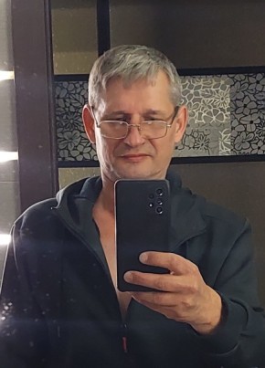 Denis, 50, Russia, Moscow