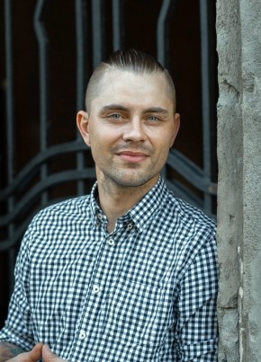 Алексей из Омска 38 лет