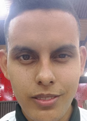 Albeiro из Santiago de Cali 28 лет