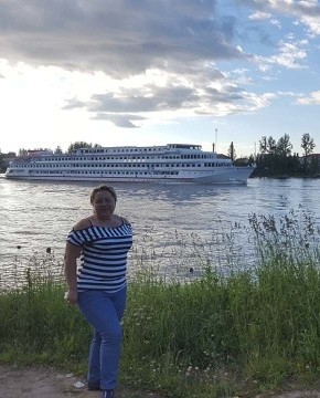 Елена, 49, Россия, Губкин