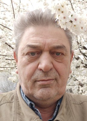 Михаил из Феодосии 63 года