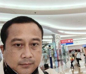 WITTHAYA, 40, Netivot