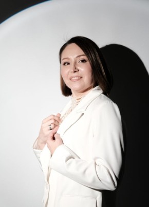 Лариса из Уфы 49 лет