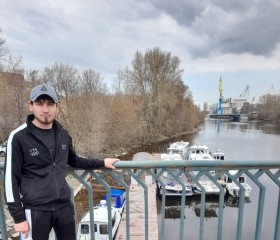 Аслан, 32 года, Новосибирск