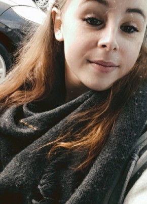 Ellya, 23, République Française, Le Mans