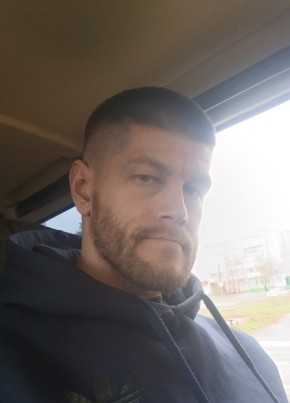 Александр из Екатеринбурга 37 лет