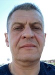 Oleg, 53, Moscow