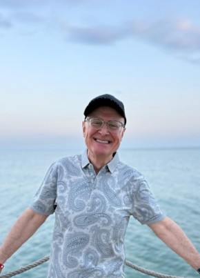 Михаил из Самары 56 лет