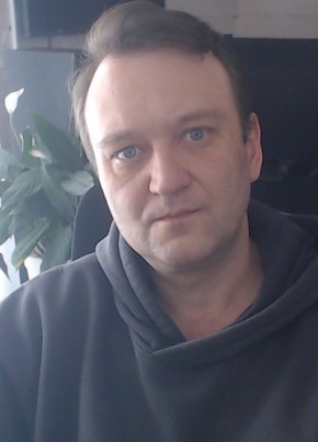 Олег из Ивантеевка (Московской обл.) 52 года