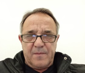 Mircea, 63, Ploiesti