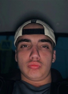 Sergey, 20, Russia, Khanty-Mansiysk