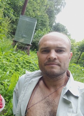 Mikhail, 38, Belarus, Vitebsk