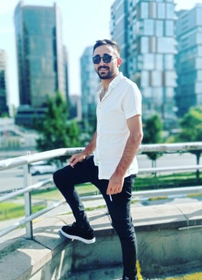 Şahin Kaya, 27, Türkiye Cumhuriyeti, İstanbul