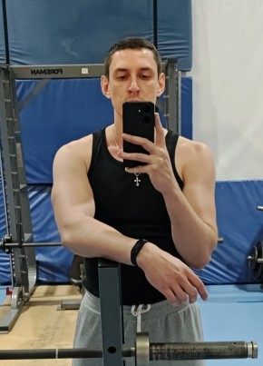 Дмитрий из Волгограда 34 года