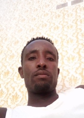 Fuad Abrahim, 28, Ethiopia, Debre Birhan