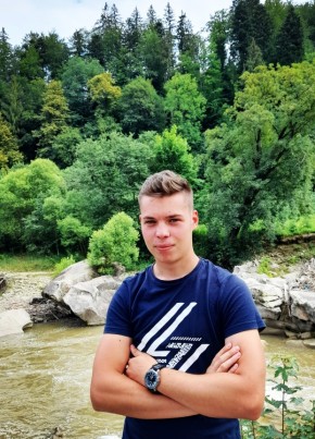 Alex, 20, Romania, Cluj-Napoca