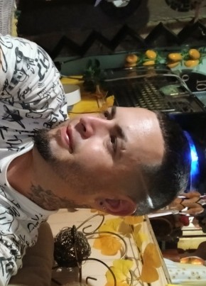 Orlando, 30, U.S. Virgin Islands, Charlotte Amalie