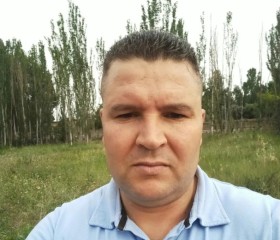 Abdelhak, 44, Barbastro
