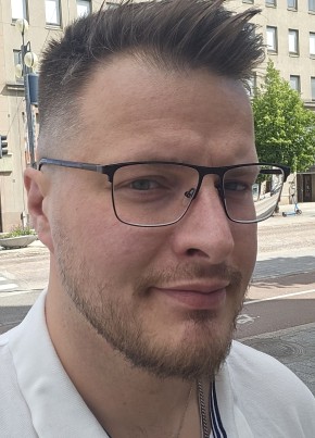 Артур из Lahti 33 года