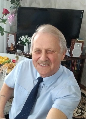 Владимир из Москвы 76 лет