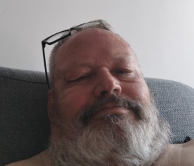 Michael, 63, Molln