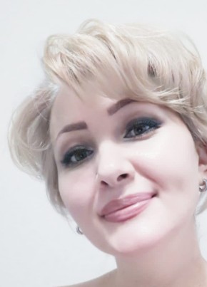 Светлана из Яблоновския 52 года