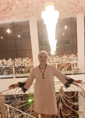 Лена, 54, Россия, Шахты