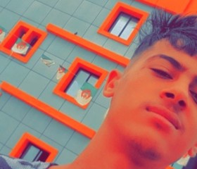 Simonue, 27, Boukadir