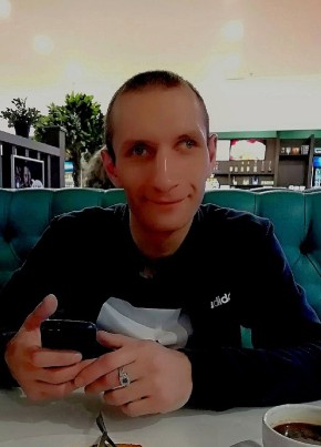 Sergey, 38, Russia, Saratov