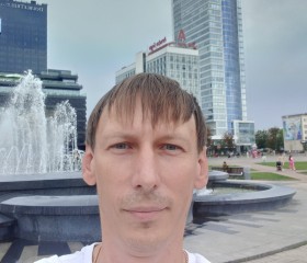 ДмитрийПавлючков, 37 лет, Псков