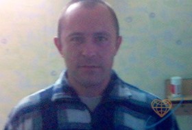 andrey, 42 - Just Me