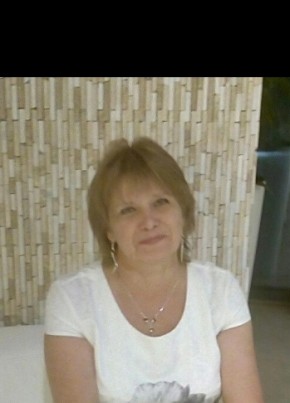 Елена, 63, Россия, Архангельск