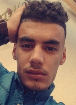 9adirou, 24, People’s Democratic Republic of Algeria, Oran