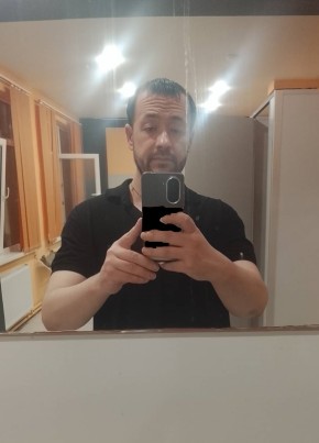 Artur, 38, Russia, Moscow