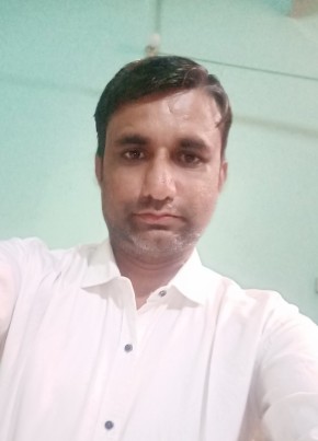 Mayank, 35, India, Mathura