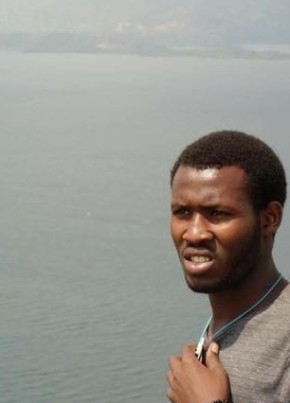 Niyonsenga, 30, Republika y’u Rwanda, Gisenyi