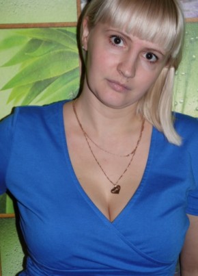 Оксана, 42, Россия, Зима