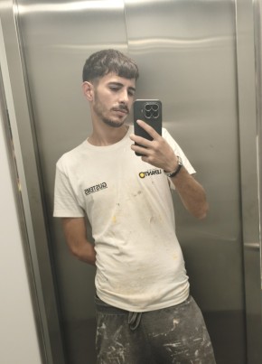 Cristian из la Ciudad Condal 22 года