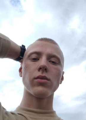 Сергей из Заринска 23 года