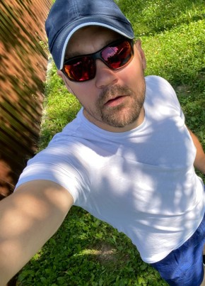 Dim, 38, Russia, Serpukhov