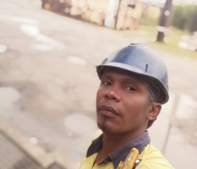 Jino Fr, 38, Toamasina