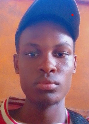 James Mbaluka из Mombasa 22 года